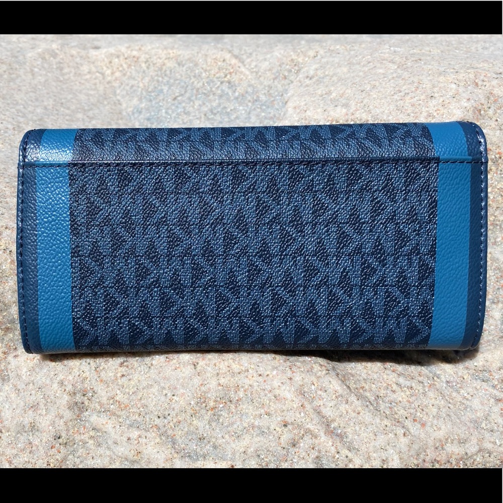 Michael kors large carryall wallet blue MK - Picture 3 of 6